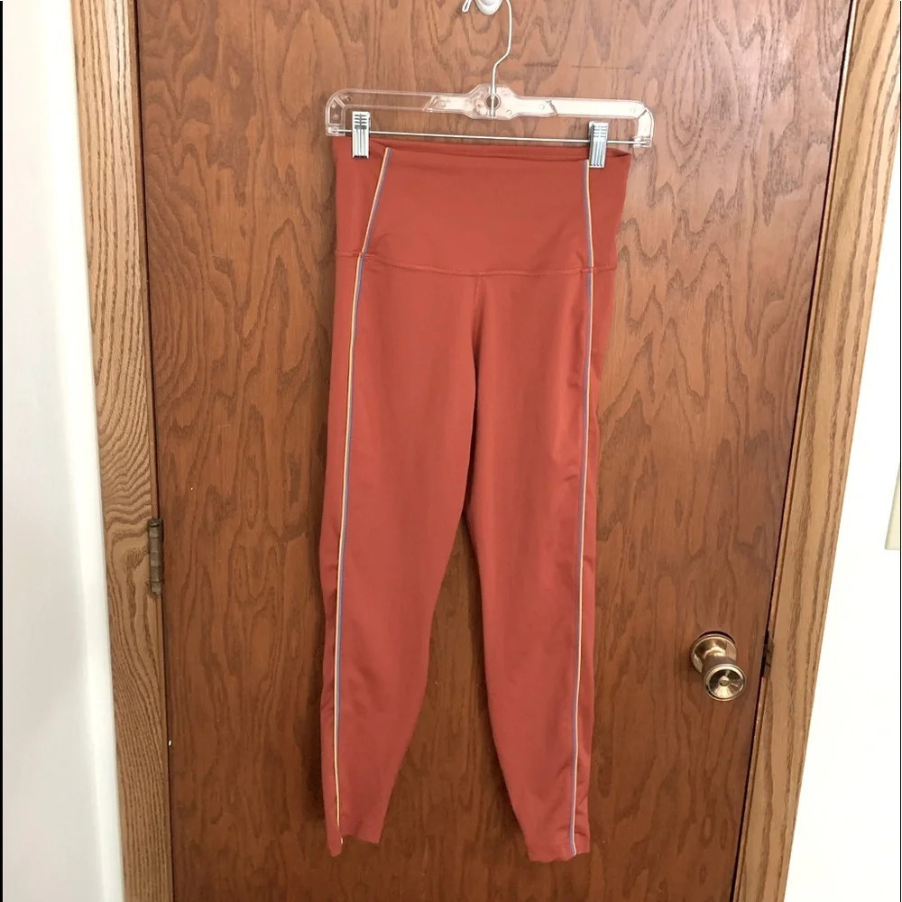 Nike Striped Leggings - Picture 1 of 7